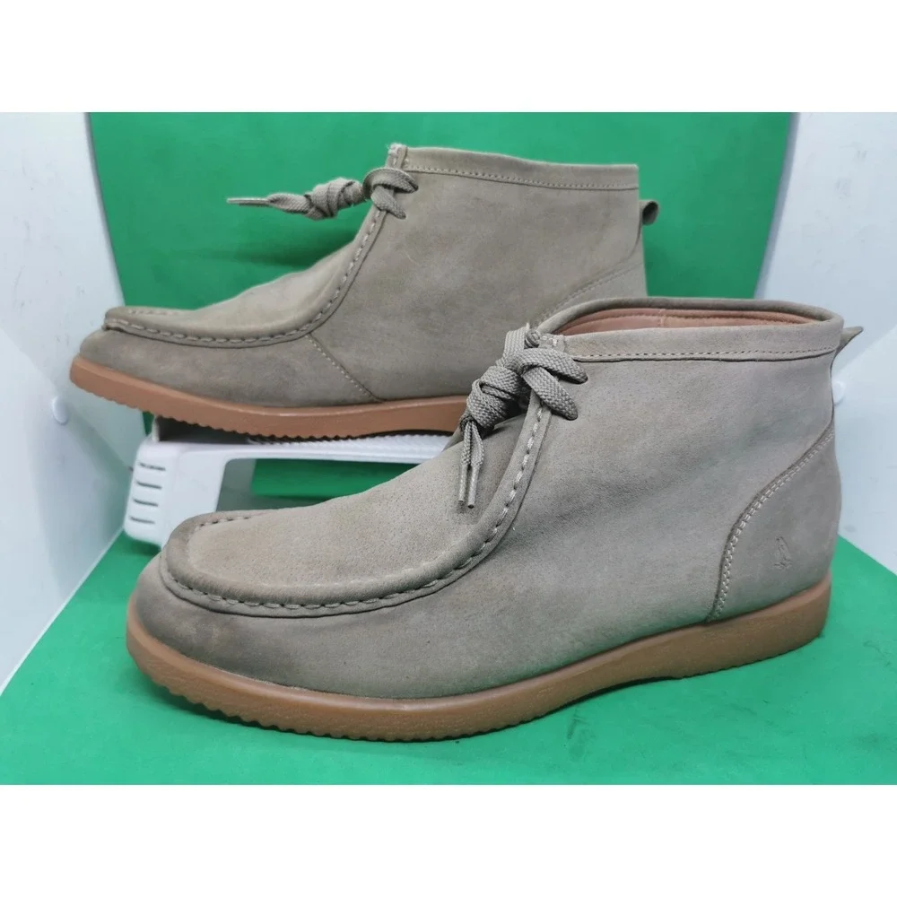 Hush Puppies Men's Bridgeport 2 Light Gray Suede Chukka Boots US Size 12 Wide